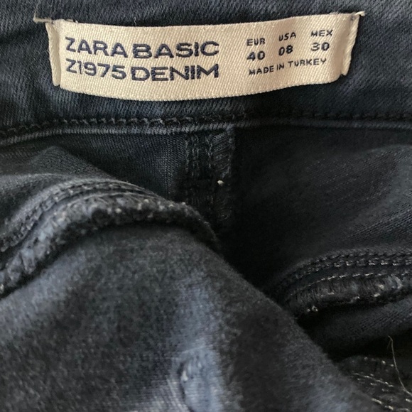 Zara Basic Denim Jeans Sz 8 - Picture 5 of 5